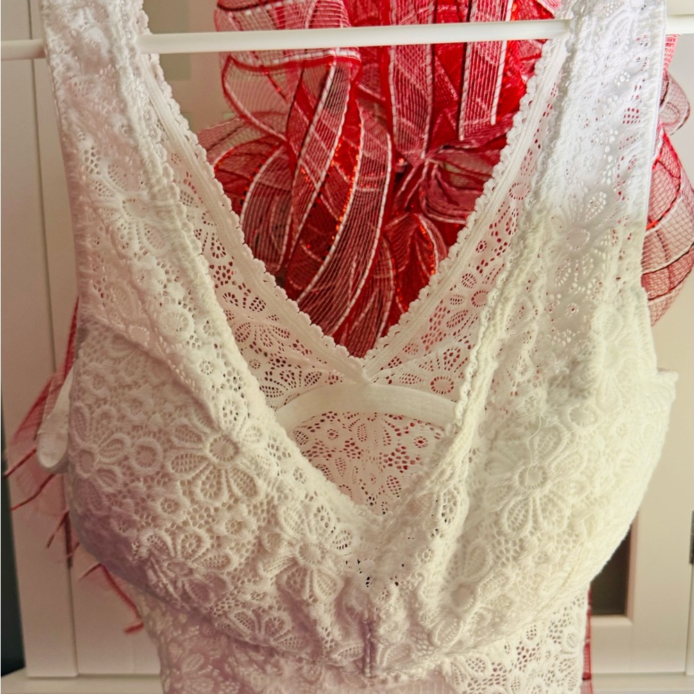 Lace Bralette in White